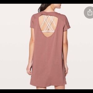 Lululemon Daytripper Dress Dusty Pink Sz 6